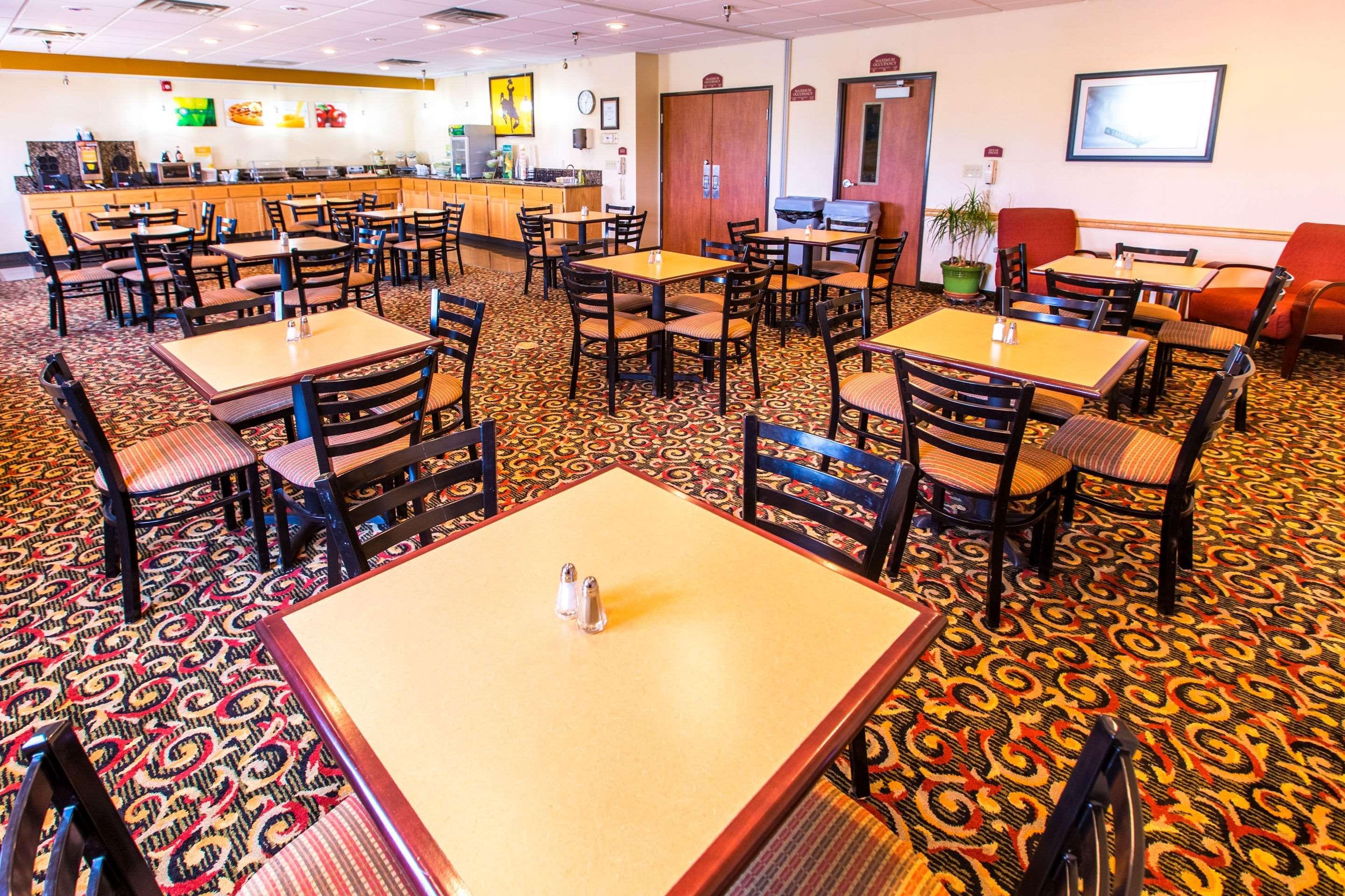 Quality Inn & Suites University Laramie Dış mekan fotoğraf