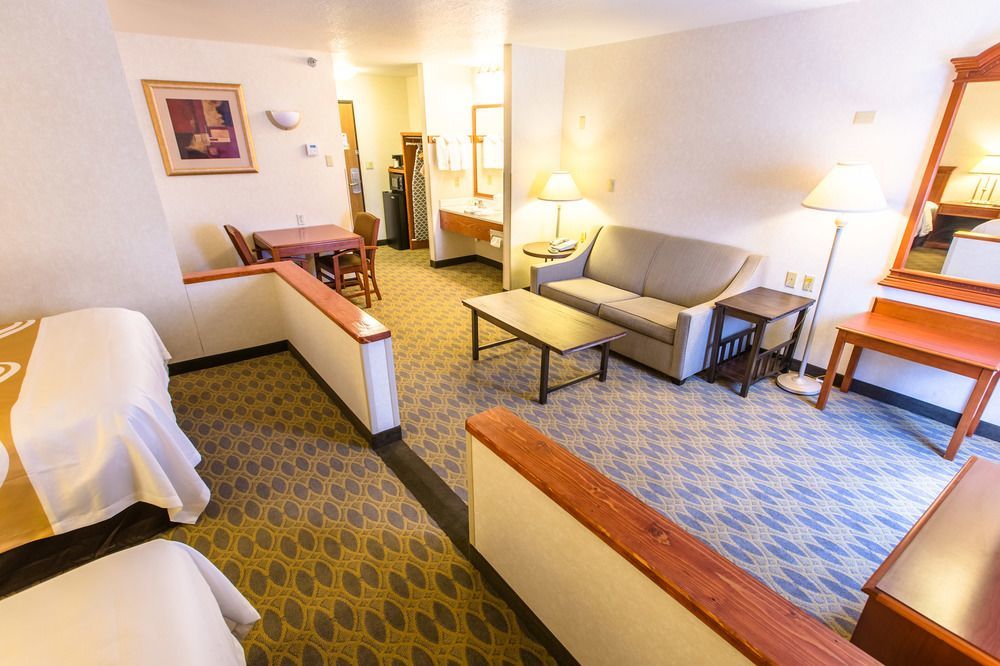 Quality Inn & Suites University Laramie Dış mekan fotoğraf